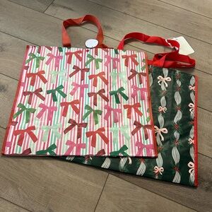 Homegoods TJMaxx Marshalls Christmas Bow Print Shopper Tote Bags Set of 2 NWT